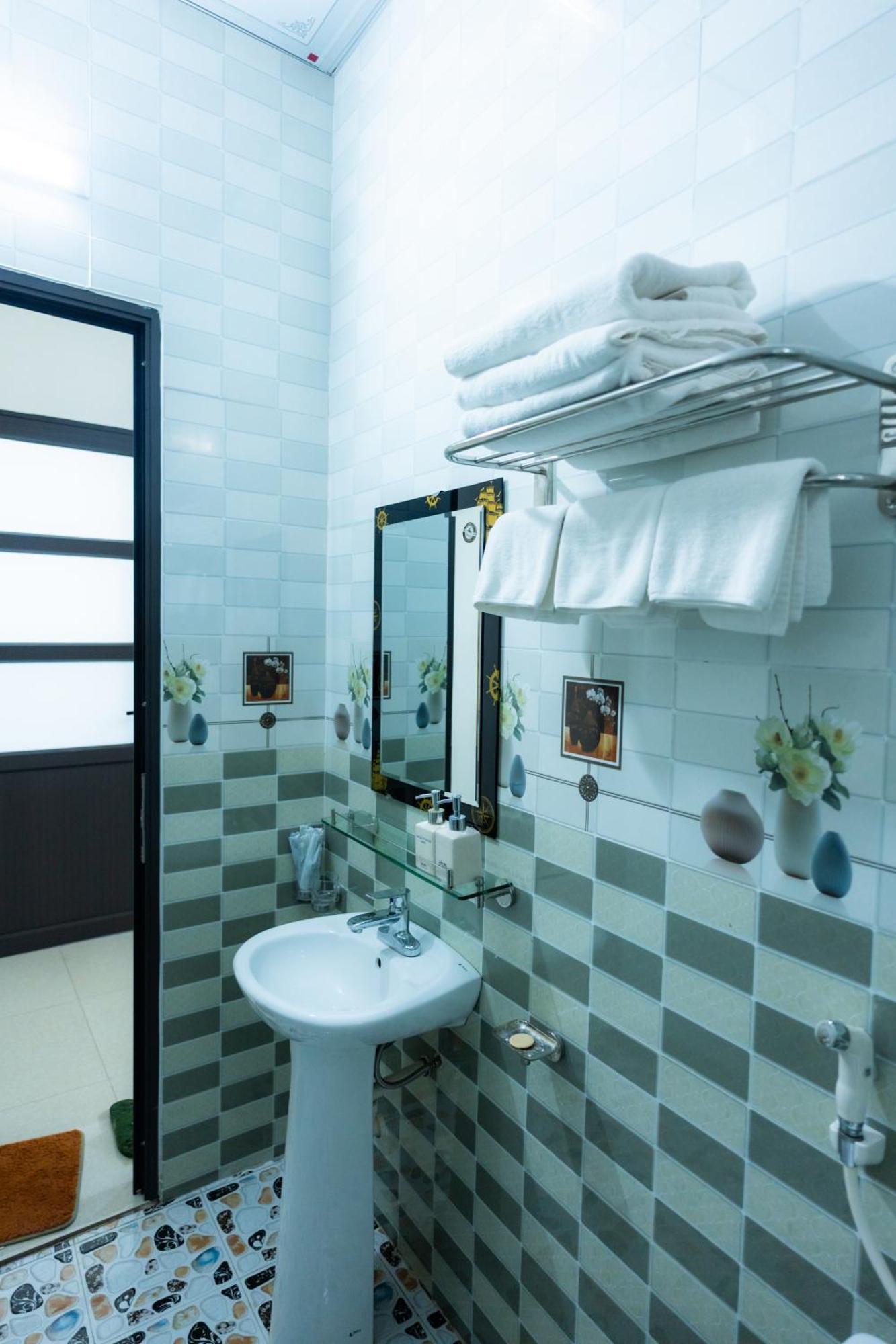 Tamcoc Vuthanh Friendly Hotel نينه بينه المظهر الخارجي الصورة